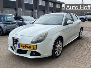 1.4 T Distinctive | Leer | Navi | Autom. Airco | C