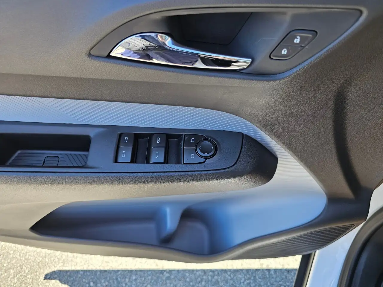 Chevrolet Bolt снимка Chevrolet Bolt