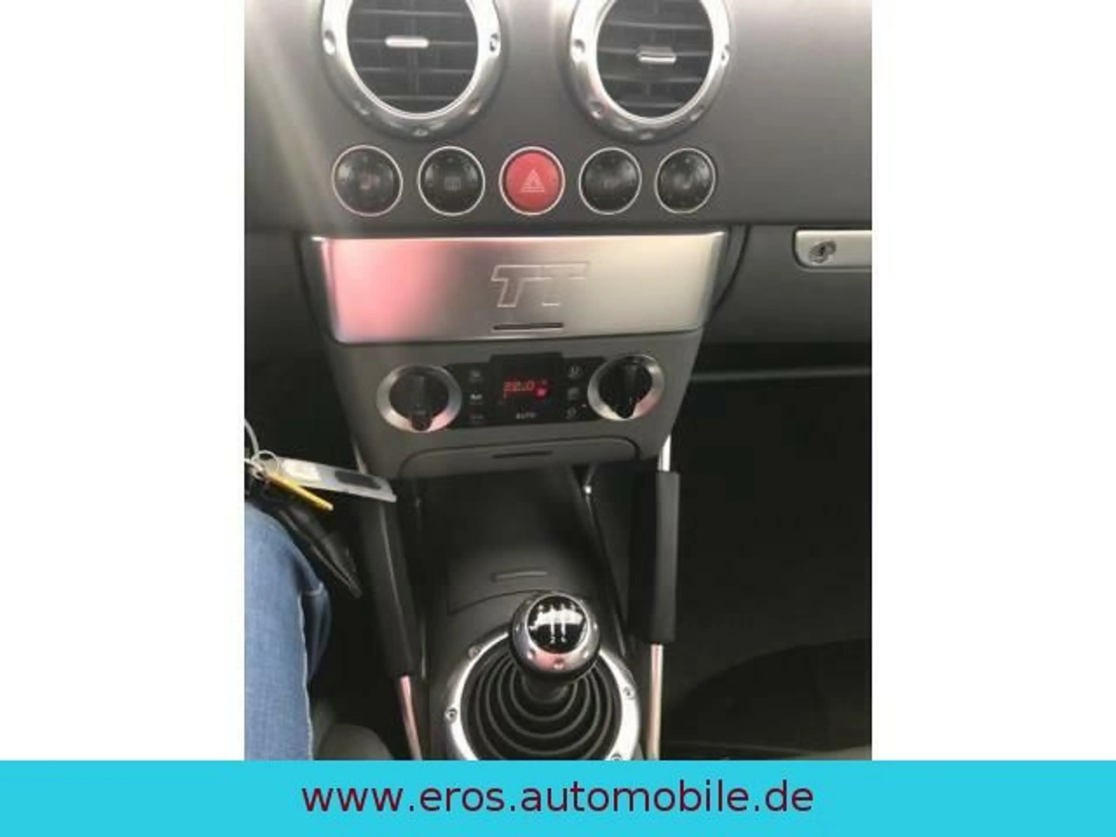 Audi TT Roadster 1.8 T /Euro4/EL.Verdeck/1.Hand — photo 10