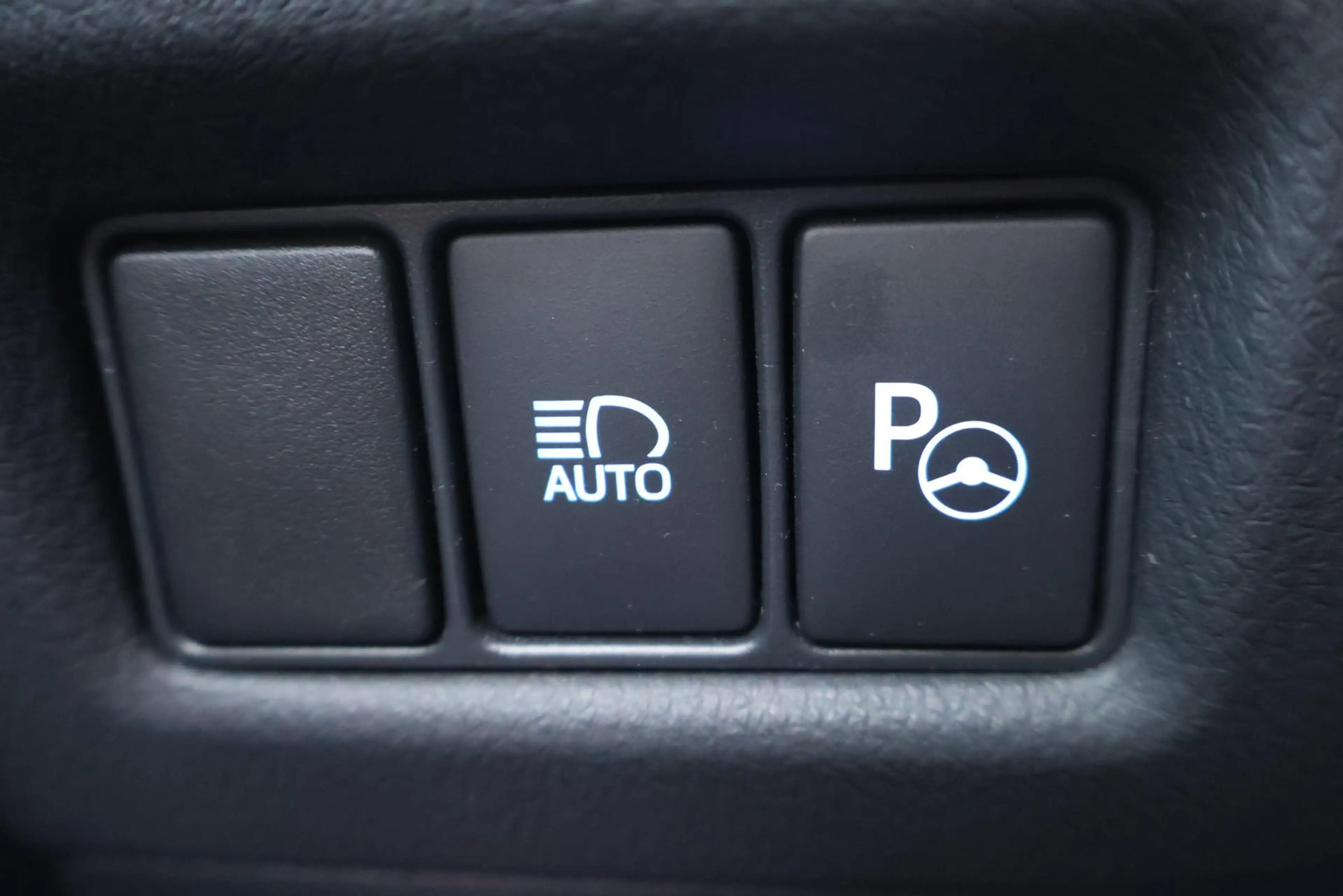 Toyota C-HR 2.0 Hybrid Bi-Tone LED STOEL&STUURVERW DOEDEHOEK D — photo 26
