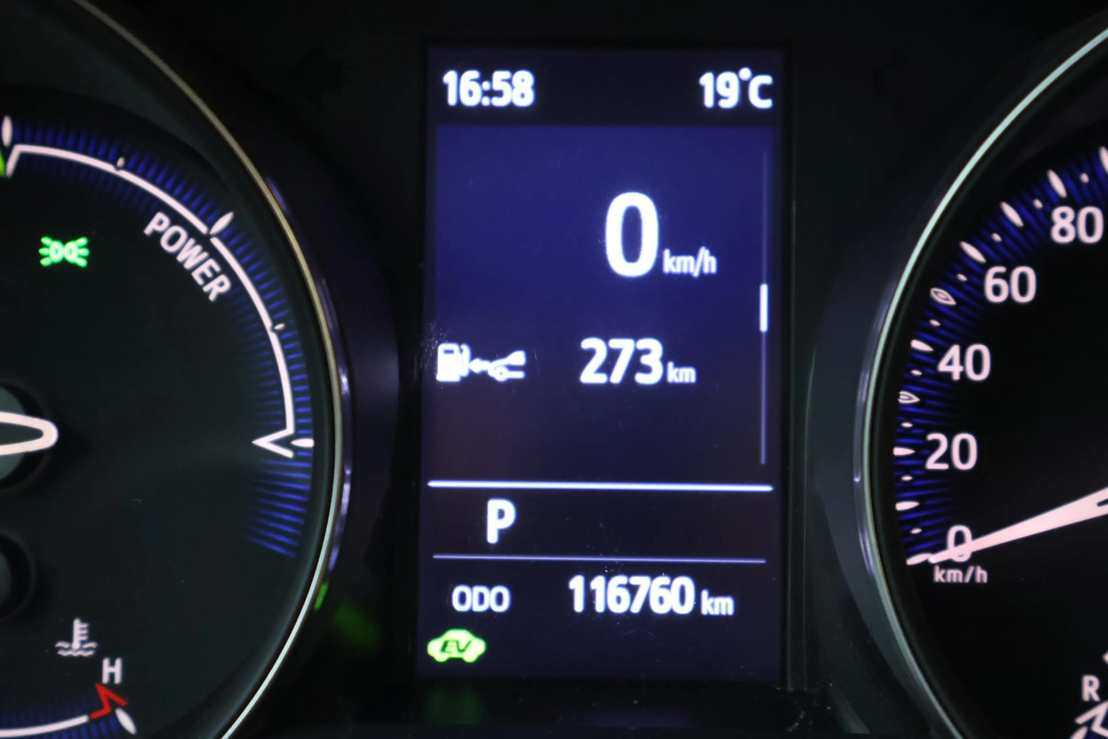 Toyota C-HR 2.0 Hybrid Bi-Tone LED STOEL&STUURVERW DOEDEHOEK D — photo 13