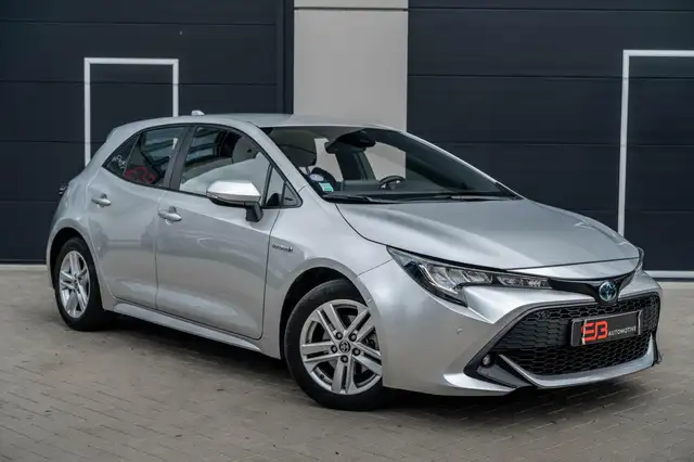 Toyota Corolla 1.8 Hybrid Camera|Stoelverw|Keyless|Virtual