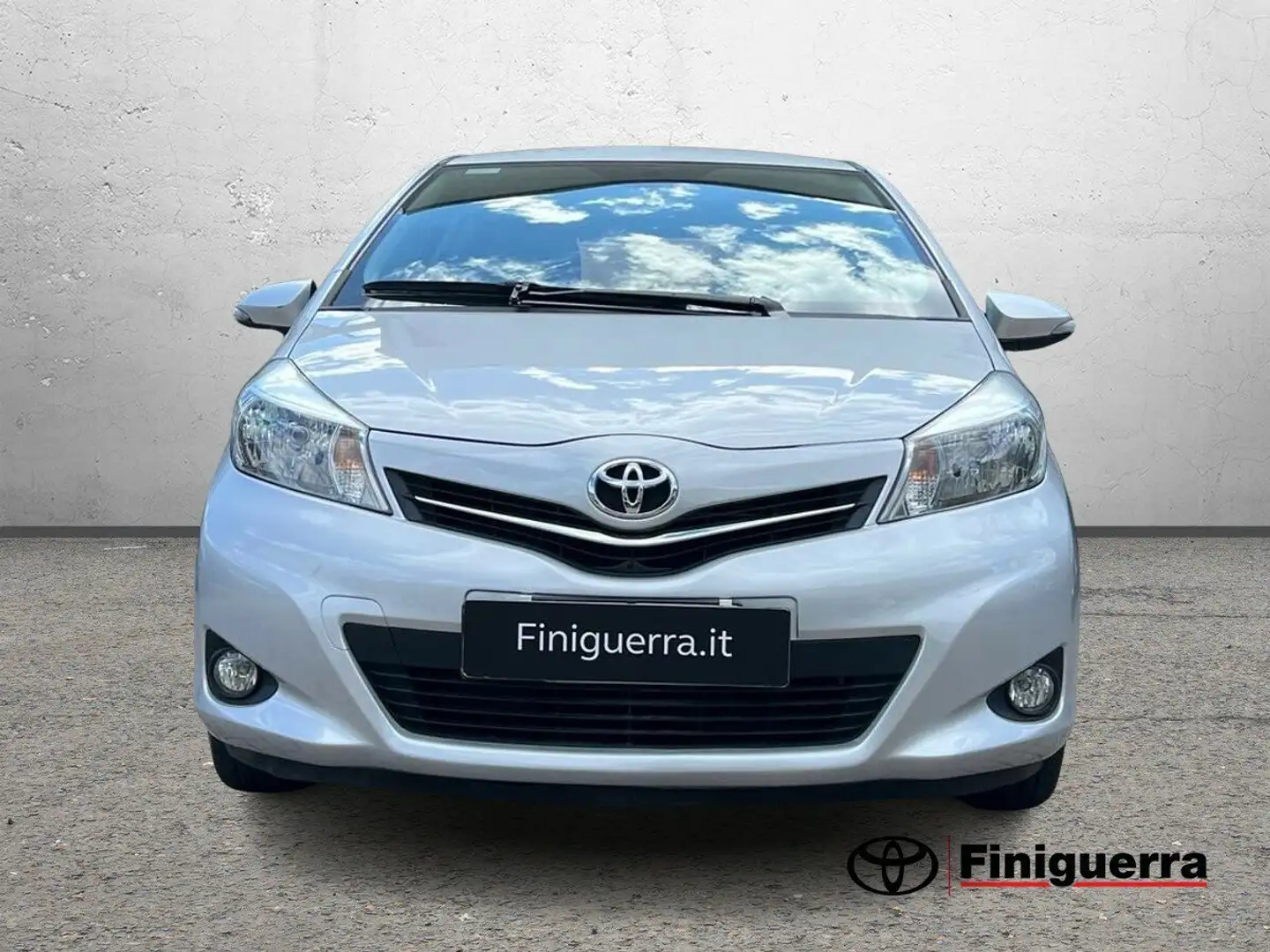 Toyota Yaris Yaris 1.3 5 porte Lounge Multidrive S Argento - 2