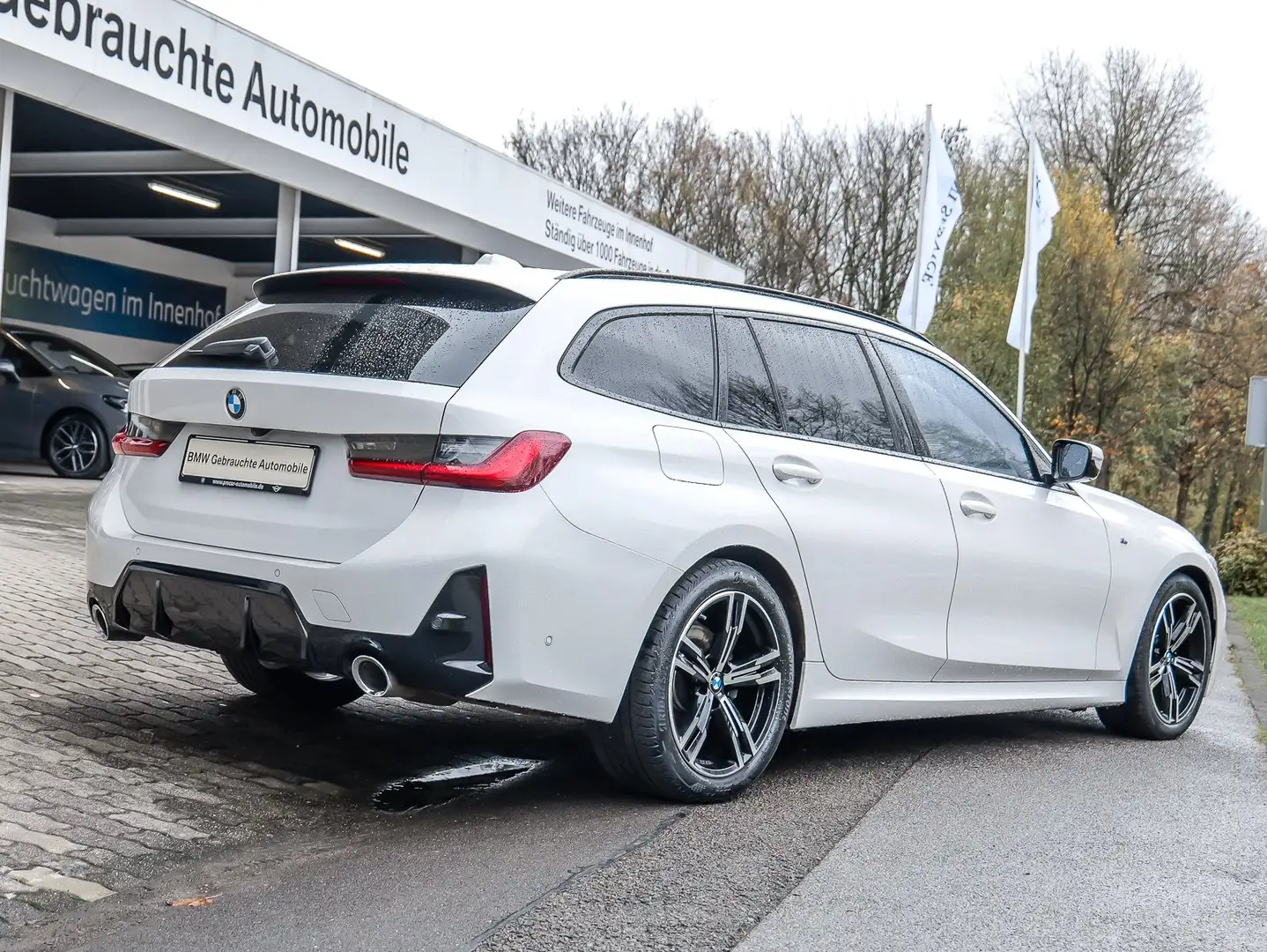 BMW 320 d Touring M Sport AHK Pano HiFi DAB Tempomat Shz Bianco - 2