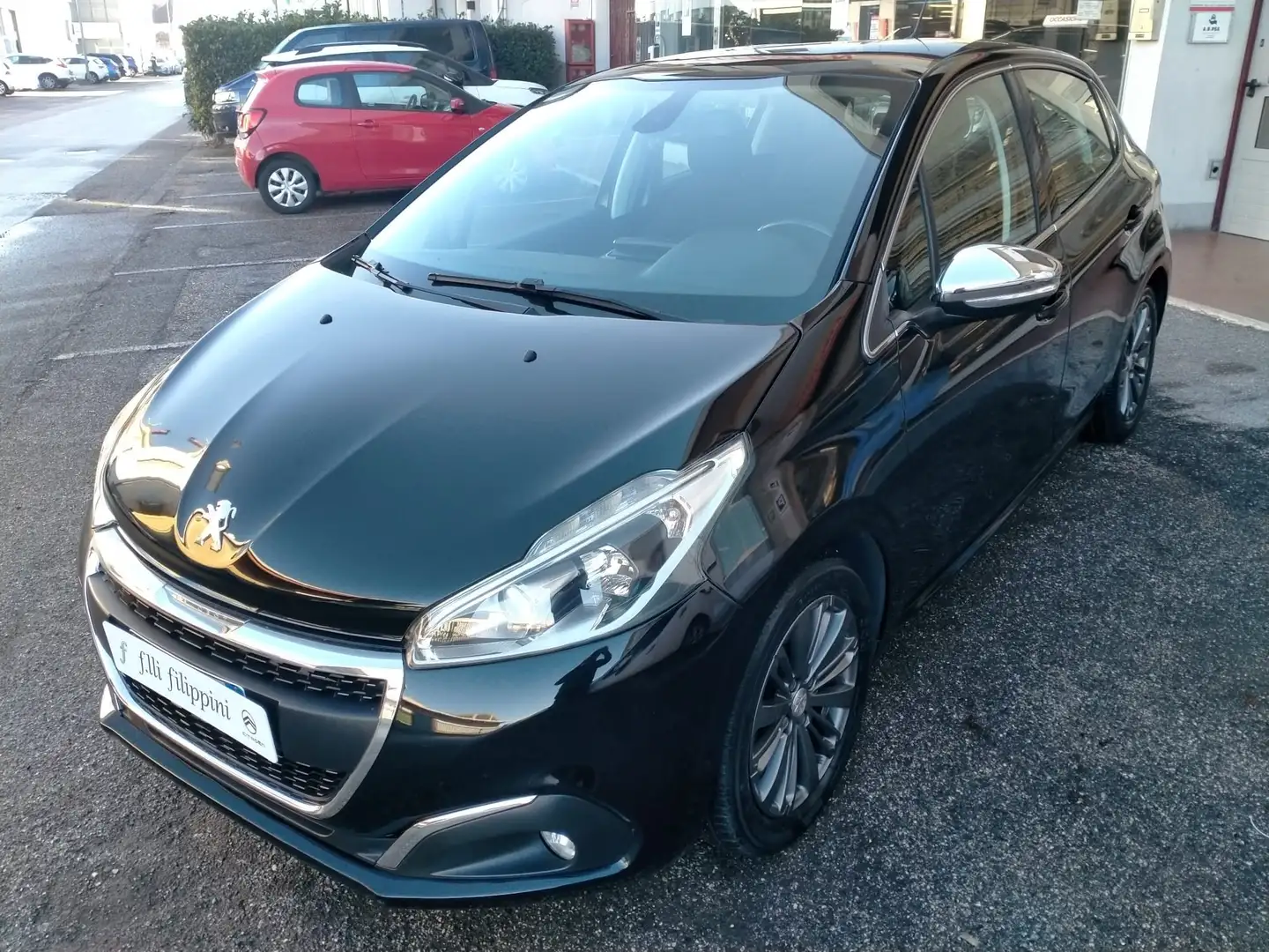 Peugeot 208 208 5p 1.2 puretech Allure 82cv Negro - 2