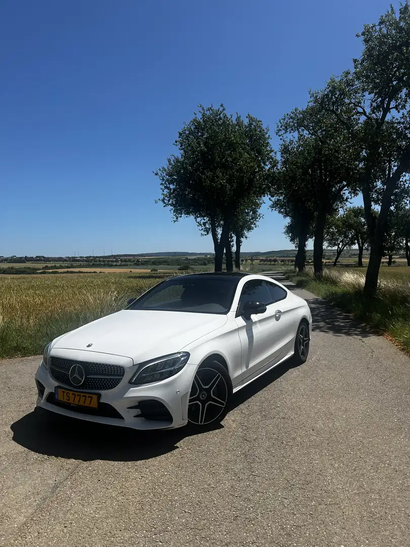 Mercedes-Benz C 200 Coupe 4Matic 9G-TRONIC AMG Line Plus - 1