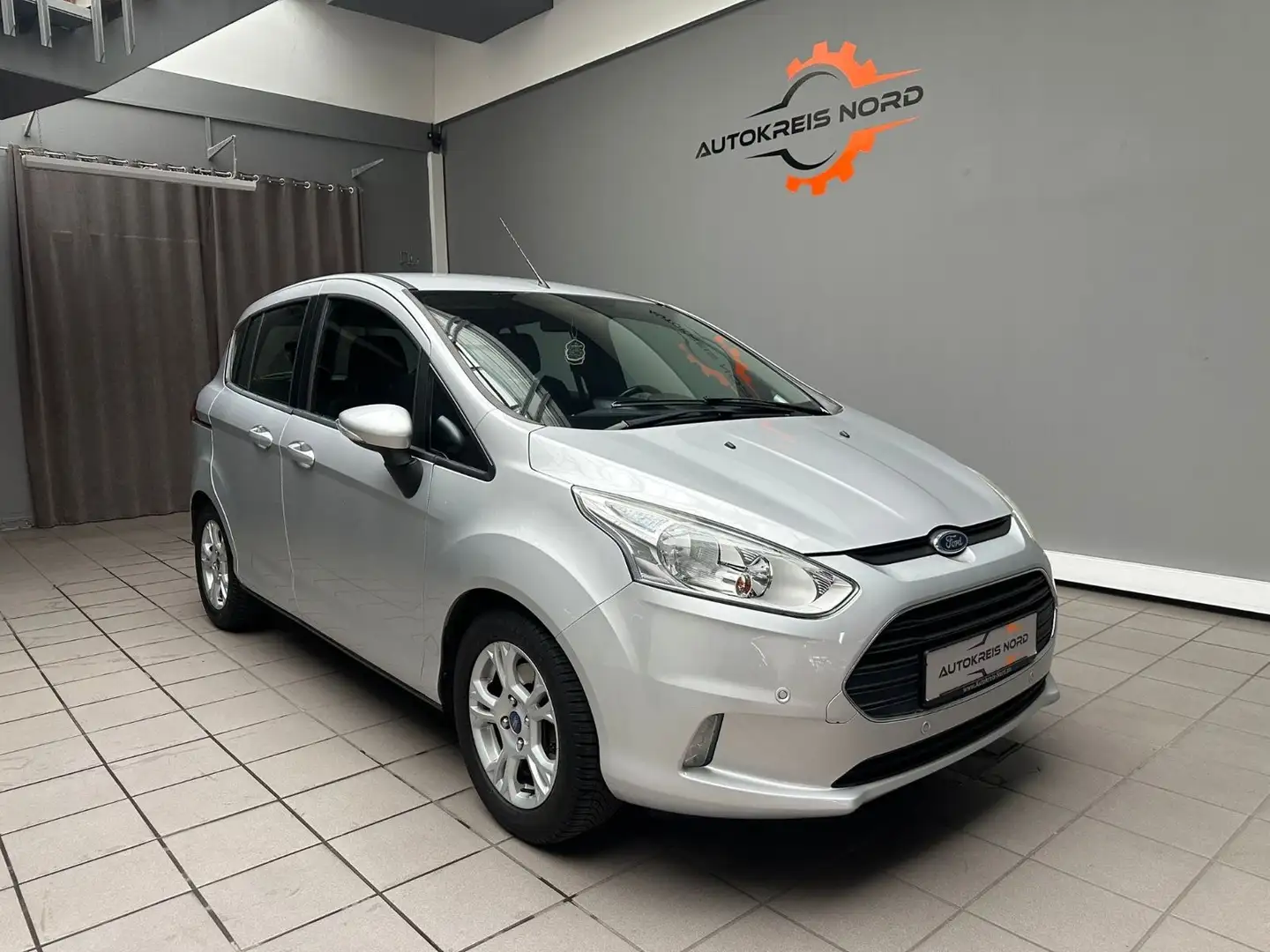 Ford B-Max Sync Edition 1.4 +HU NEU+KLIMA+PDC+ Argent - 2