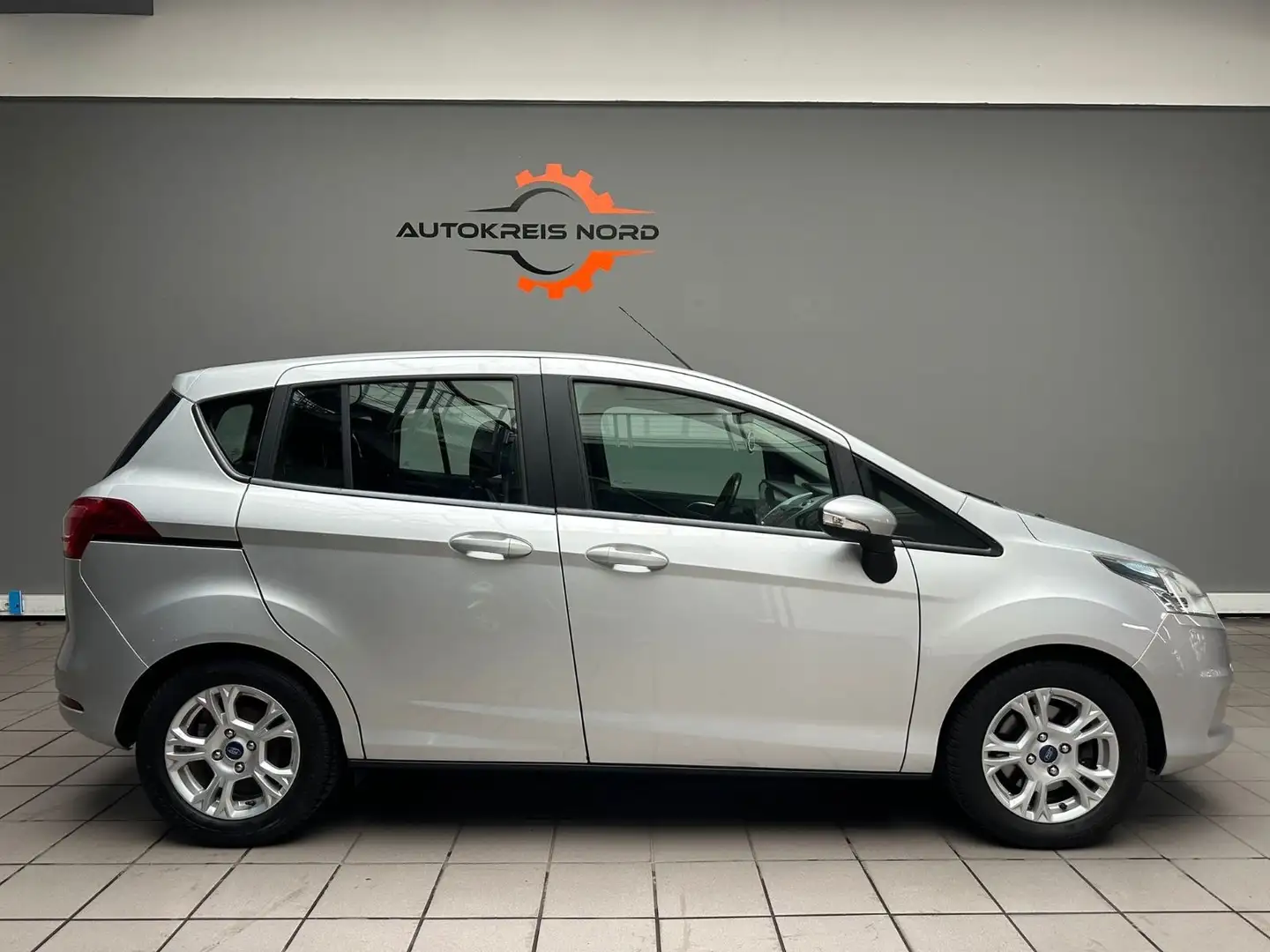 Ford B-Max Sync Edition 1.4 +HU NEU+KLIMA+PDC+ Argent - 1
