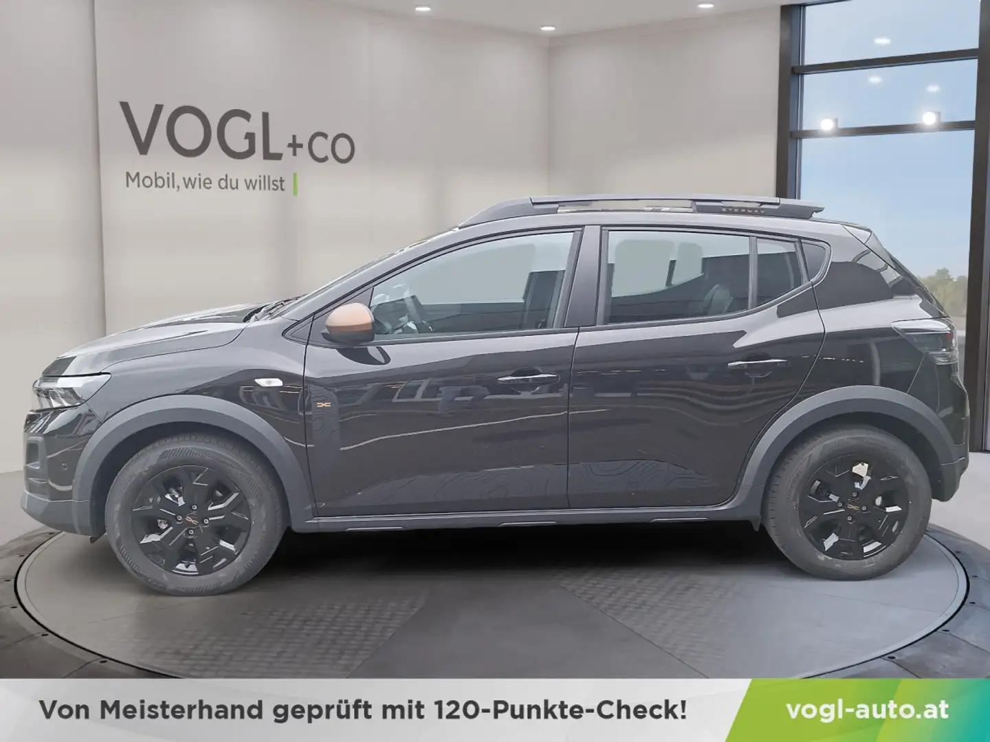 Dacia Sandero Stepway Extreme TCe 110PS Schwarz - 2