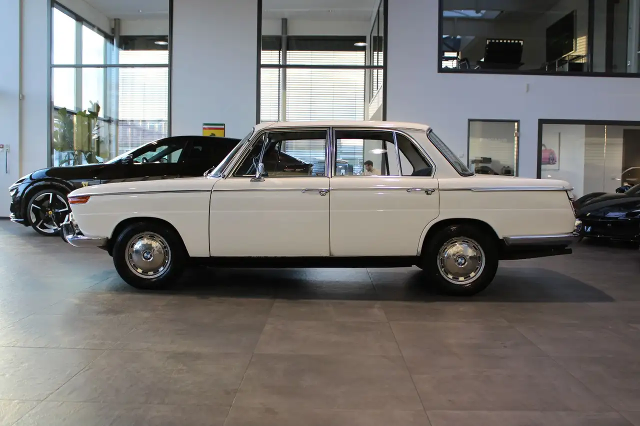 BMW 2000 NEW CLASS * O-LACK * NUR.138000KM & 2.HAND!, foto 3