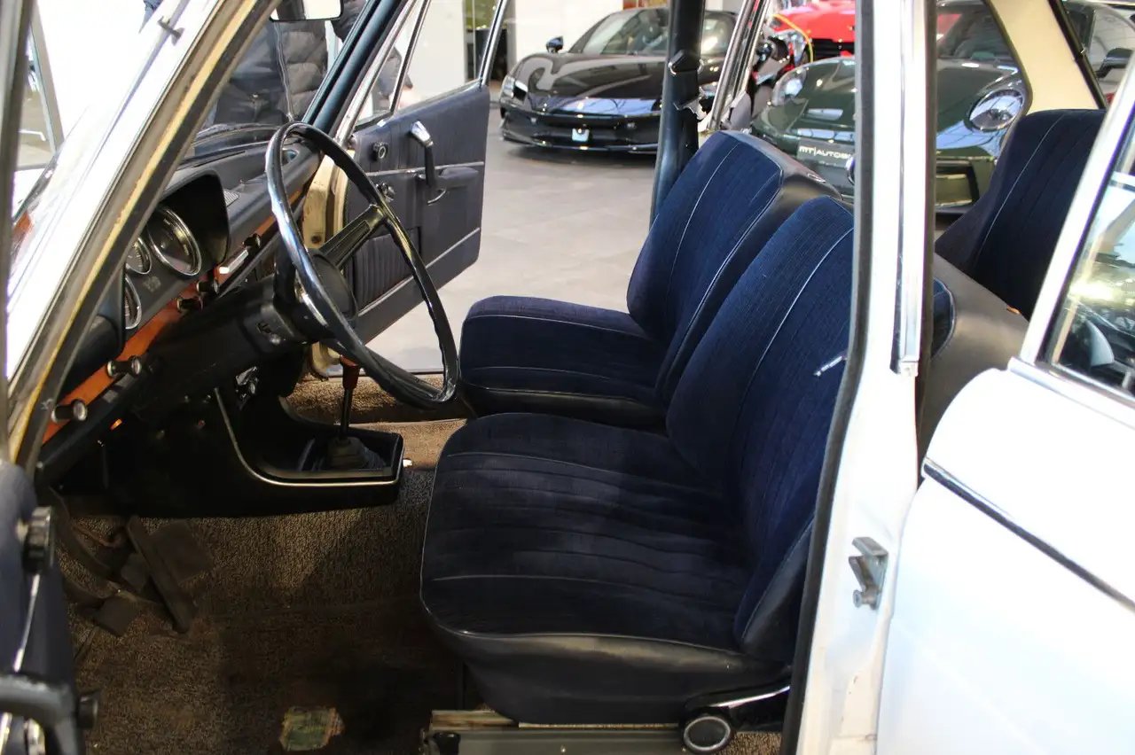 BMW 2000 NEW CLASS * O-LACK * NUR.138000KM & 2.HAND!, foto 4