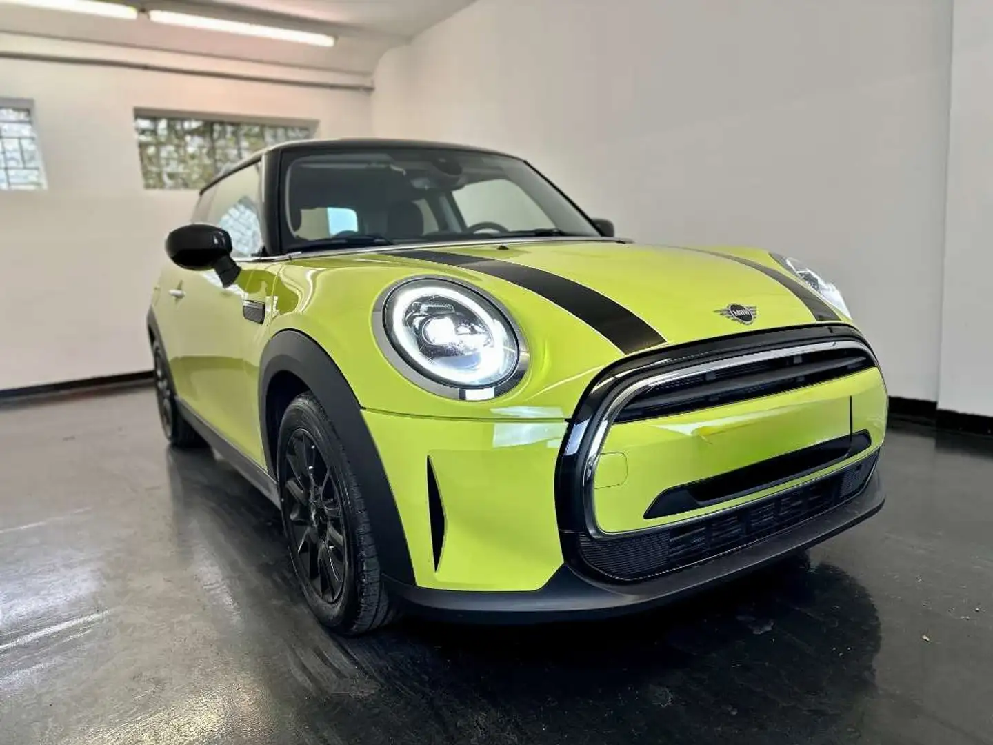 MINI Cooper F56 Classic Trim Jaune - 2