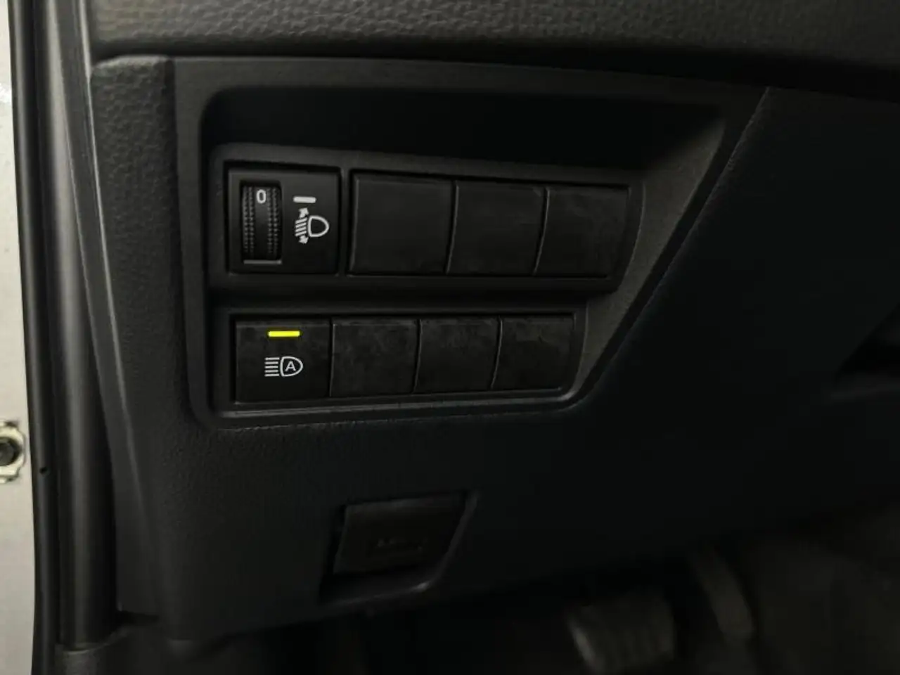Toyota Yaris Cross 116hp HEV Dynamic carplay camera, миниатюра 19