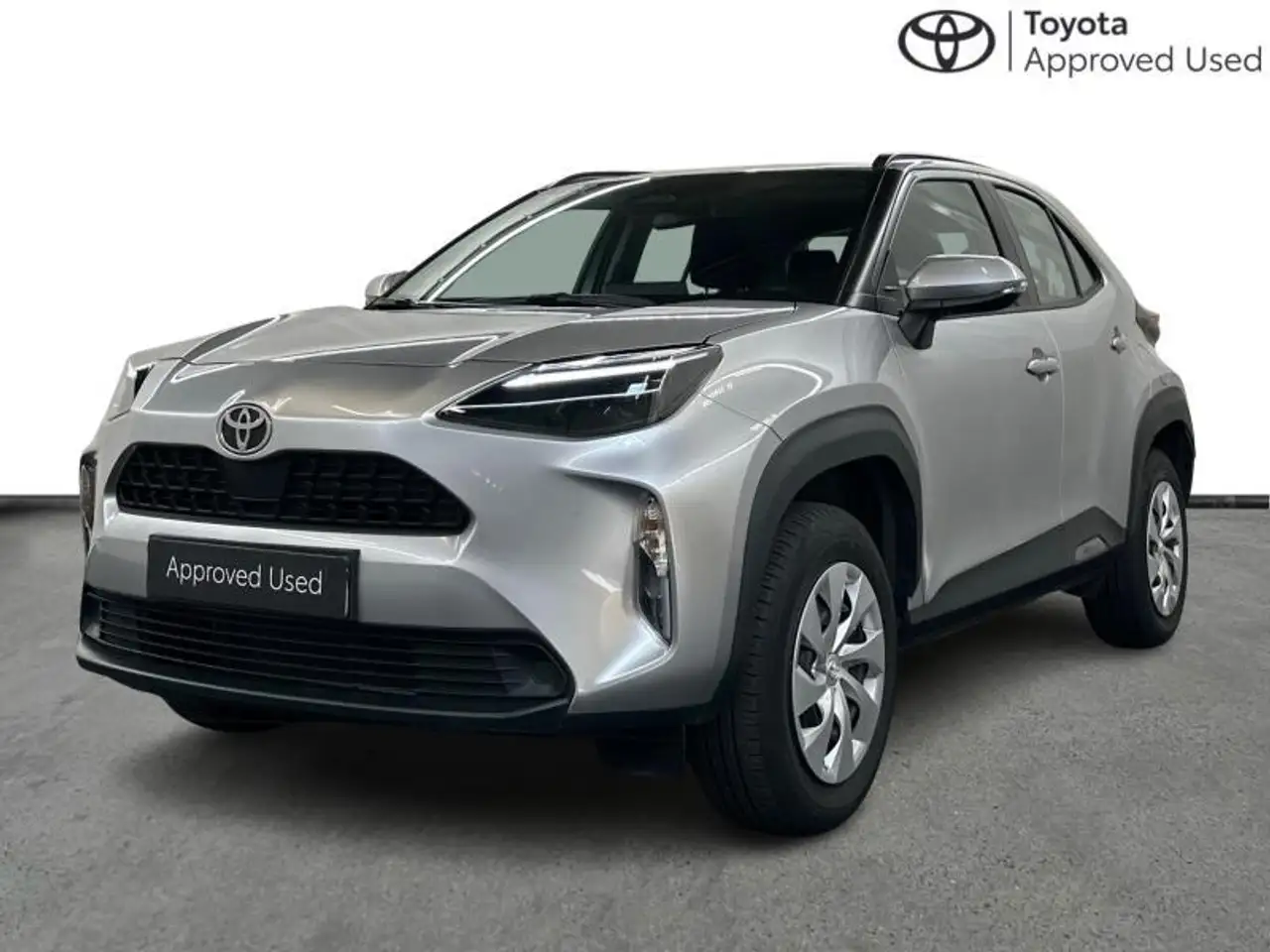 Toyota Yaris Cross 116hp HEV Dynamic carplay camera