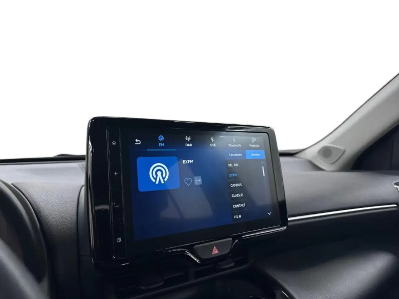 Toyota Yaris Cross 116hp HEV Dynamic carplay camera, миниатюра 11