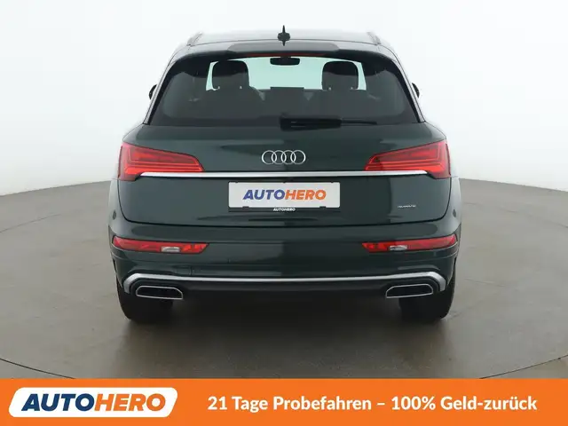 Audi Q5 view 5