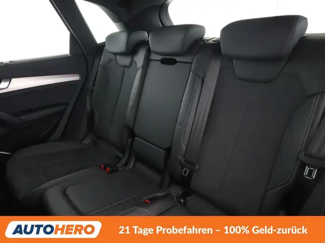 Audi Q5 view 15