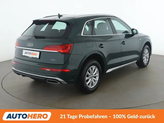 Audi Q5 view 6