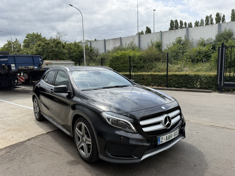 Mercedes-Benz GLA 200 GLA 200 *** PACK AMG ***