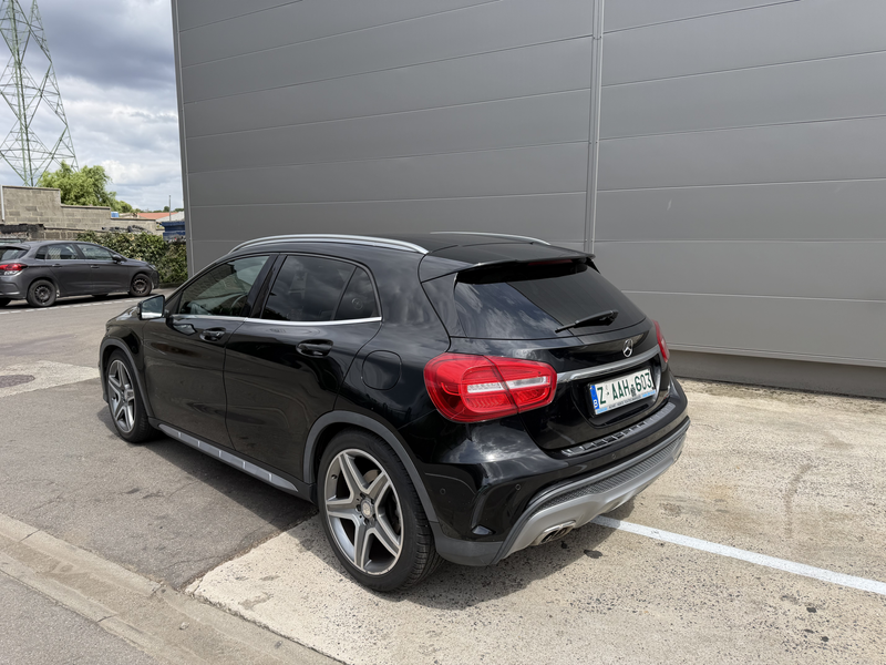 Mercedes-Benz GLA 200 GLA 200 *** PACK AMG *** — photo 10
