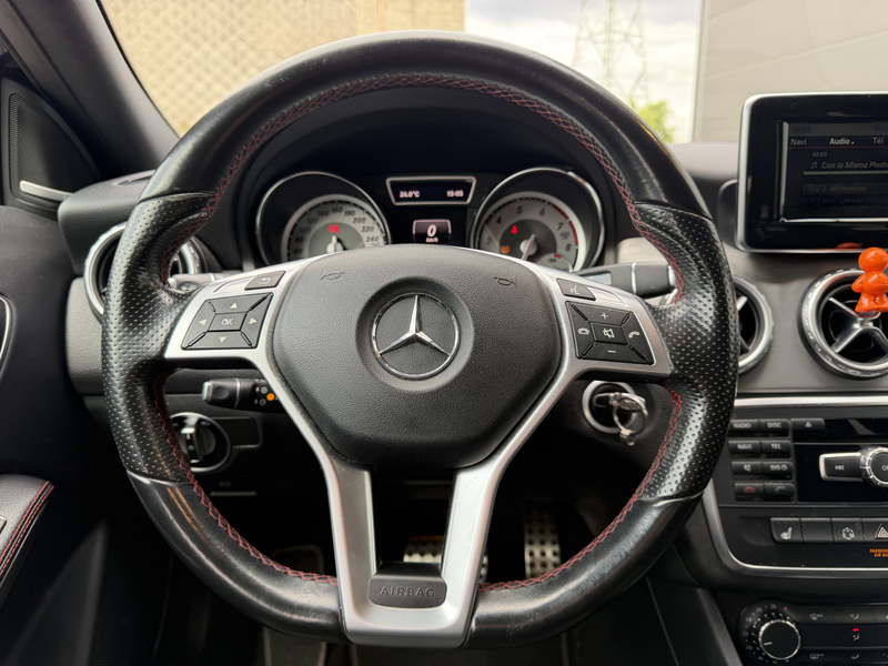 Mercedes-Benz GLA 200 GLA 200 *** PACK AMG *** — photo 5
