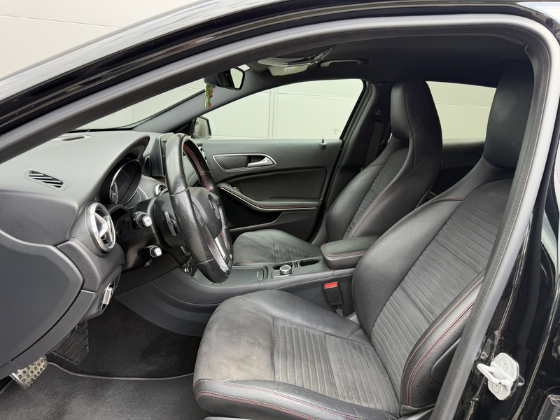 Mercedes-Benz GLA 200 GLA 200 *** PACK AMG *** — photo 7