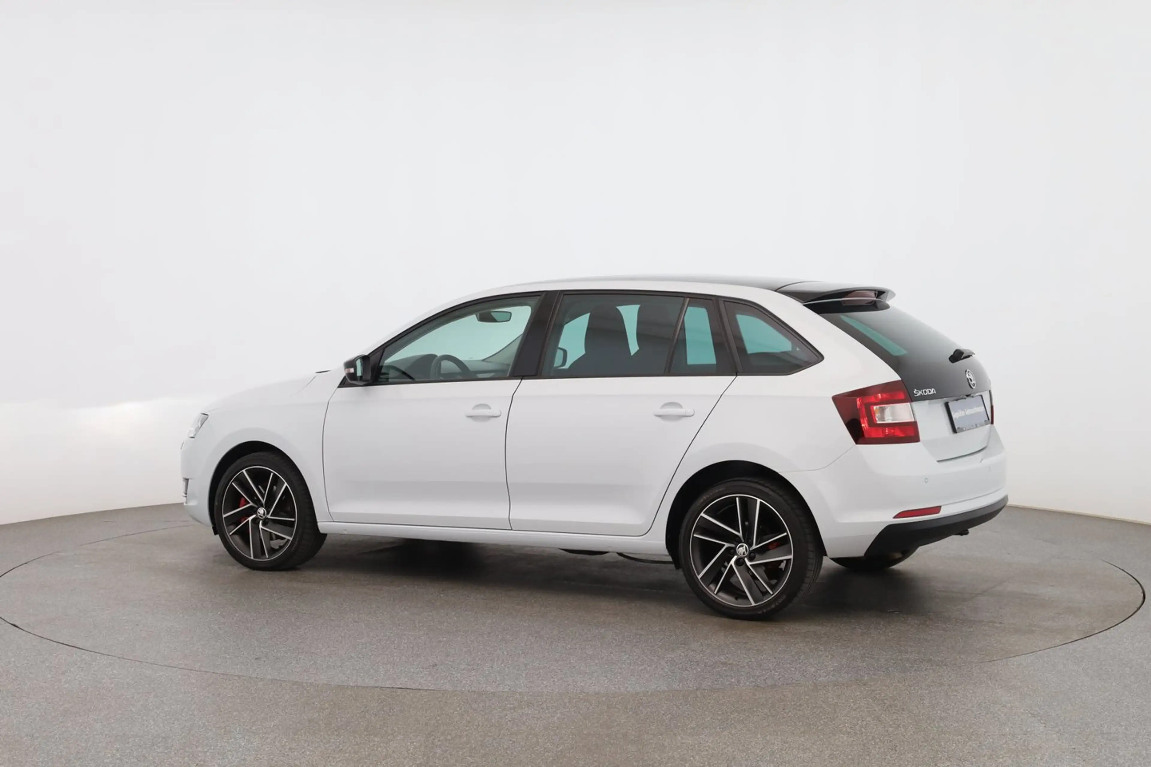 Skoda Rapid/Spaceback SPACEBACK Sport TSI DSG — photo 3