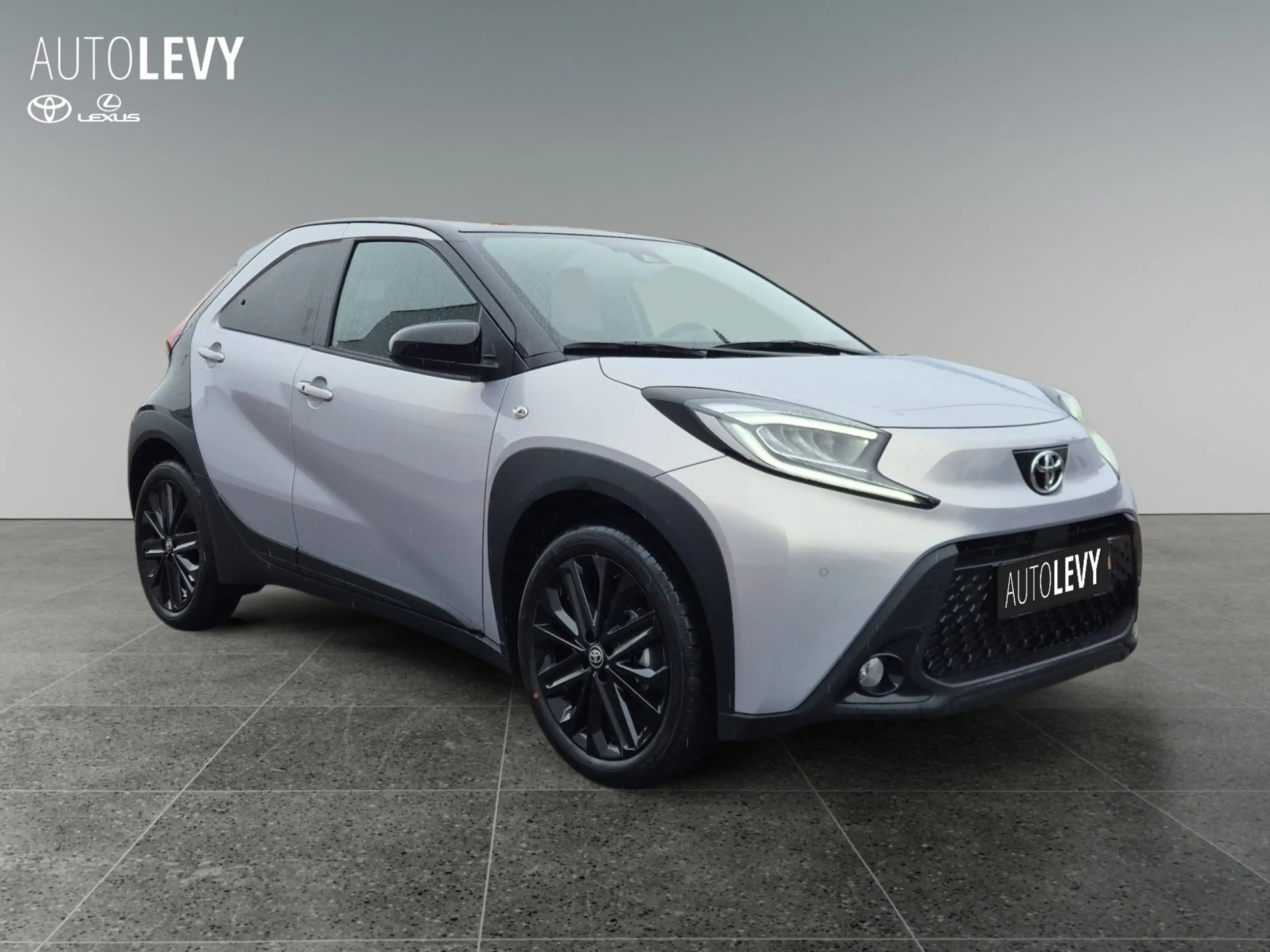 Toyota Aygo X JBL Edition *JBL Soundsystem*NAVI*SHZ*LED — photo 8