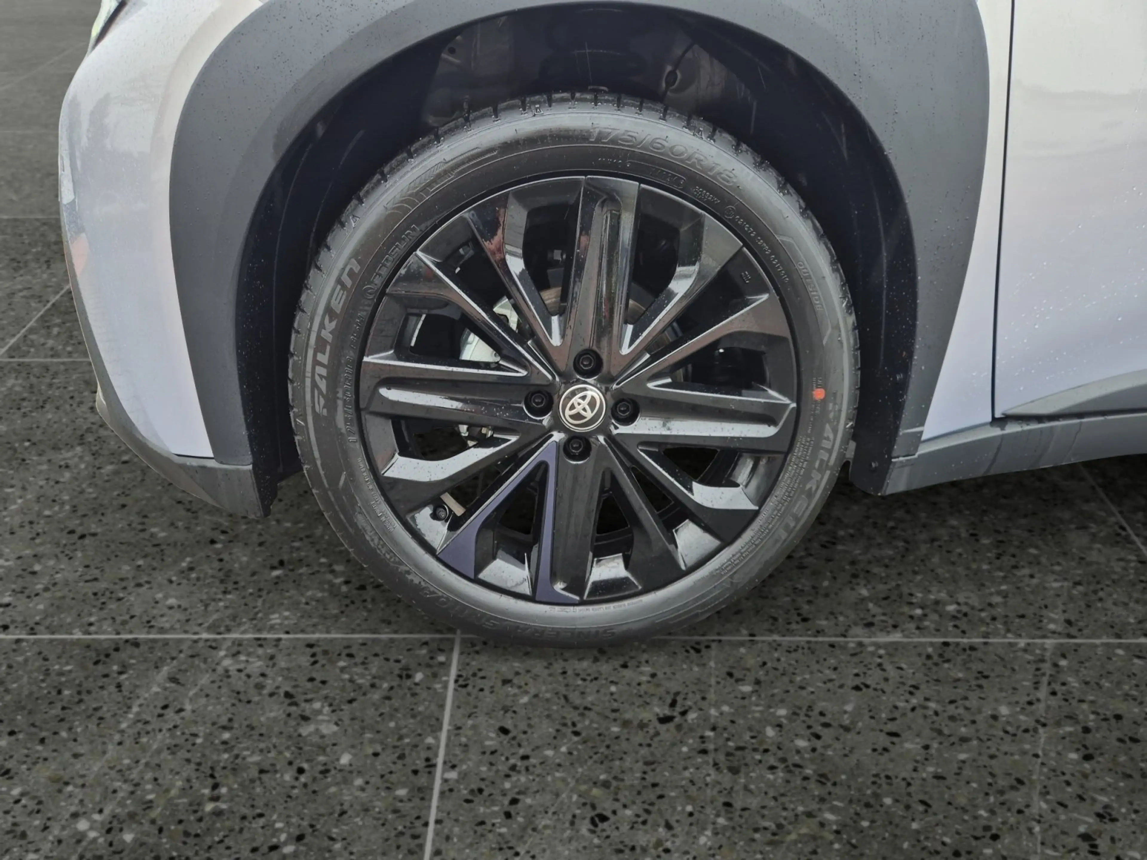 Toyota Aygo X JBL Edition *JBL Soundsystem*NAVI*SHZ*LED — photo 15