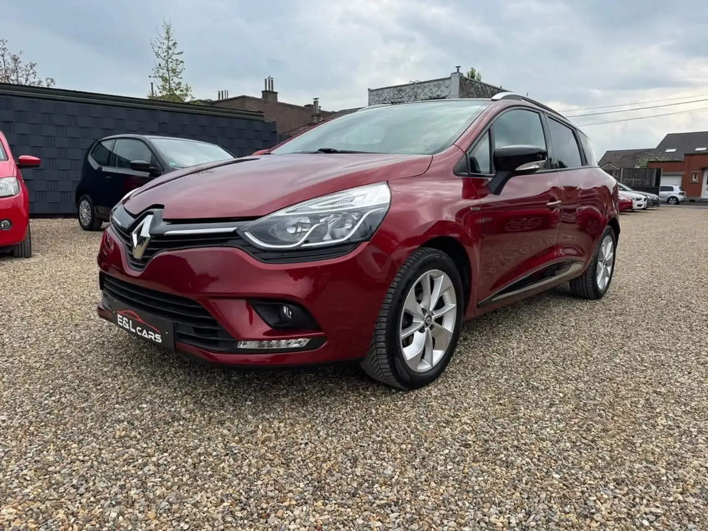 Renault Clio 1.2i Limited **12 mois de garantie** Rood - 1
