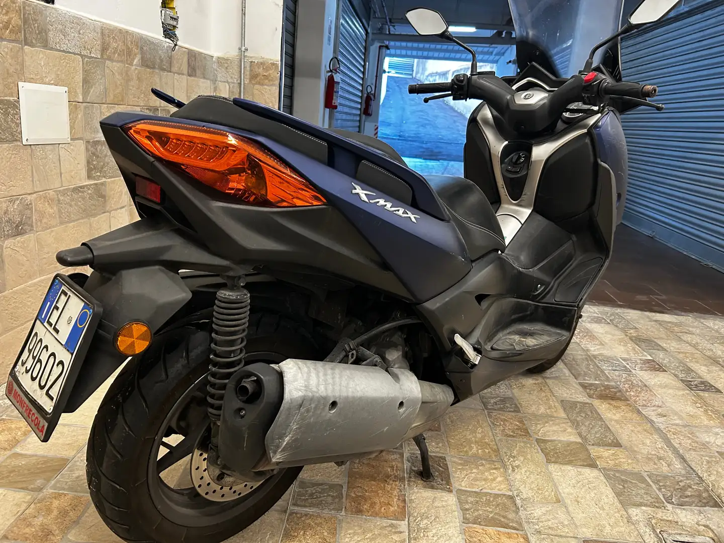 Yamaha X-Max 300 Blu/Azzurro - 1