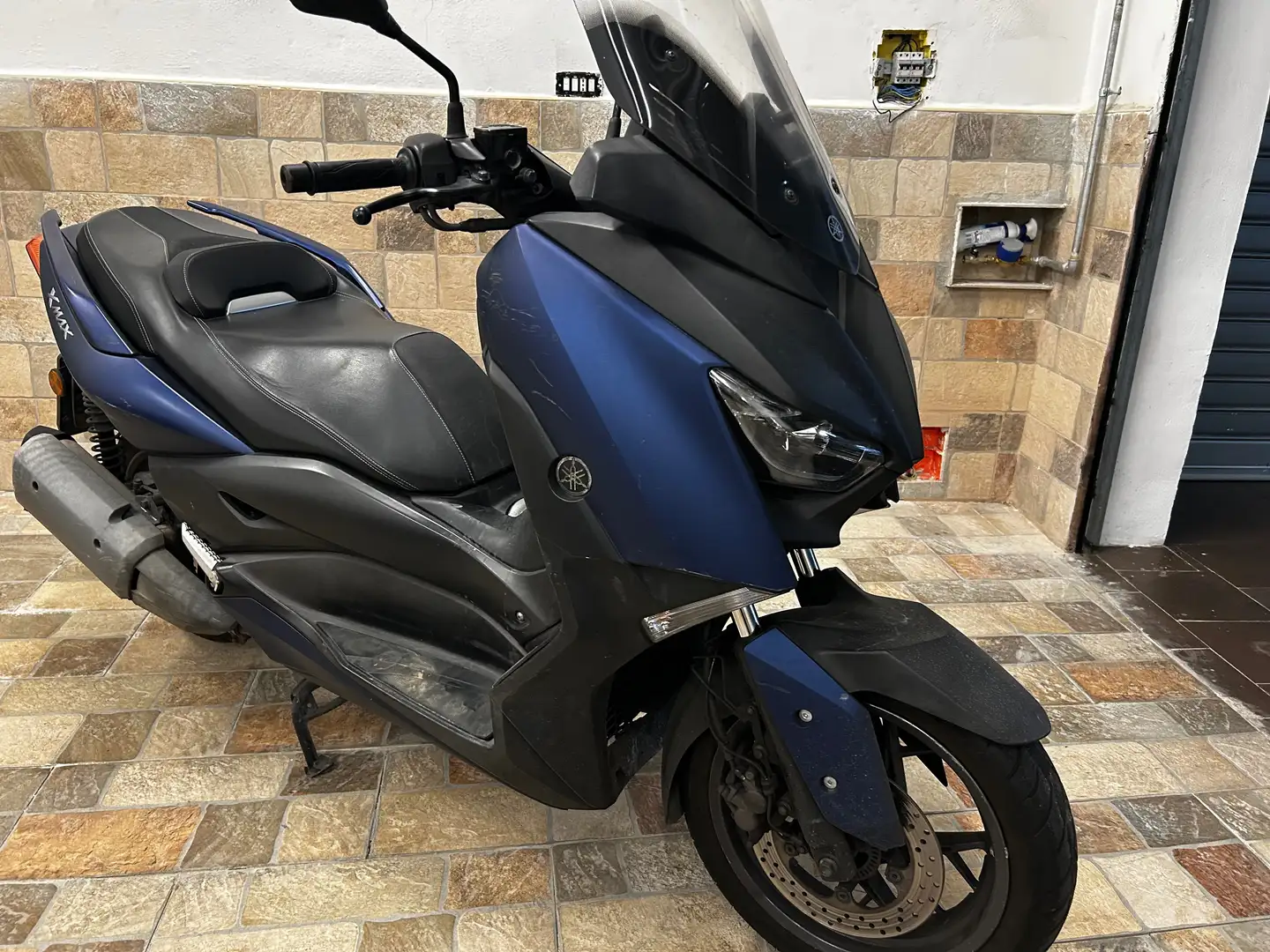 Yamaha X-Max 300 Blu/Azzurro - 2