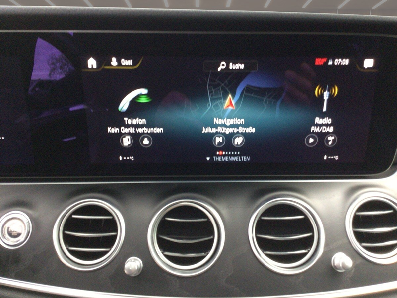 Mercedes-Benz E 300 E 300 e T AMG/Pano/Dist/360/AHK/LED/Nigh/Totwink — photo 10