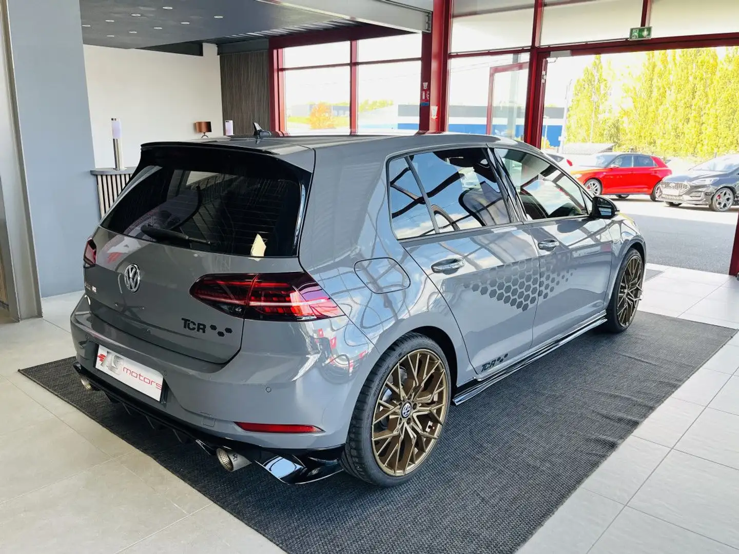Volkswagen Golf 7 TCR 2,0 TSI 290 DSG7 GPS APPLE CARPLAY DMS DIGITAL COCKPIT FULL LED PARK PILOT ECHAPPEMENT AK Gris - 2