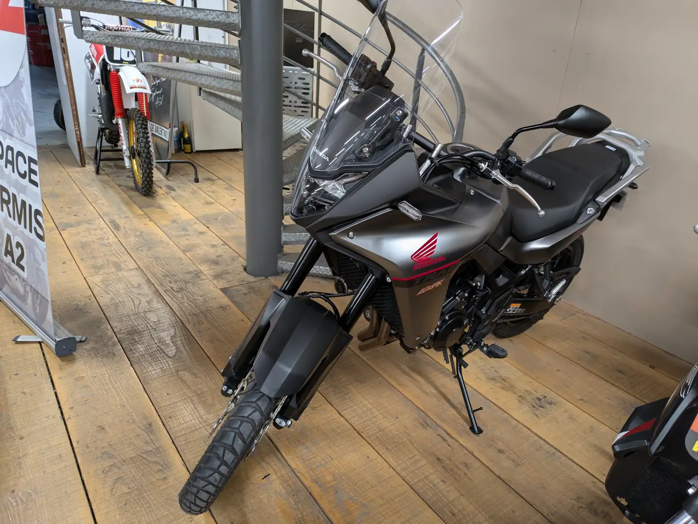 Honda XL 750 Transalp Gris - 1