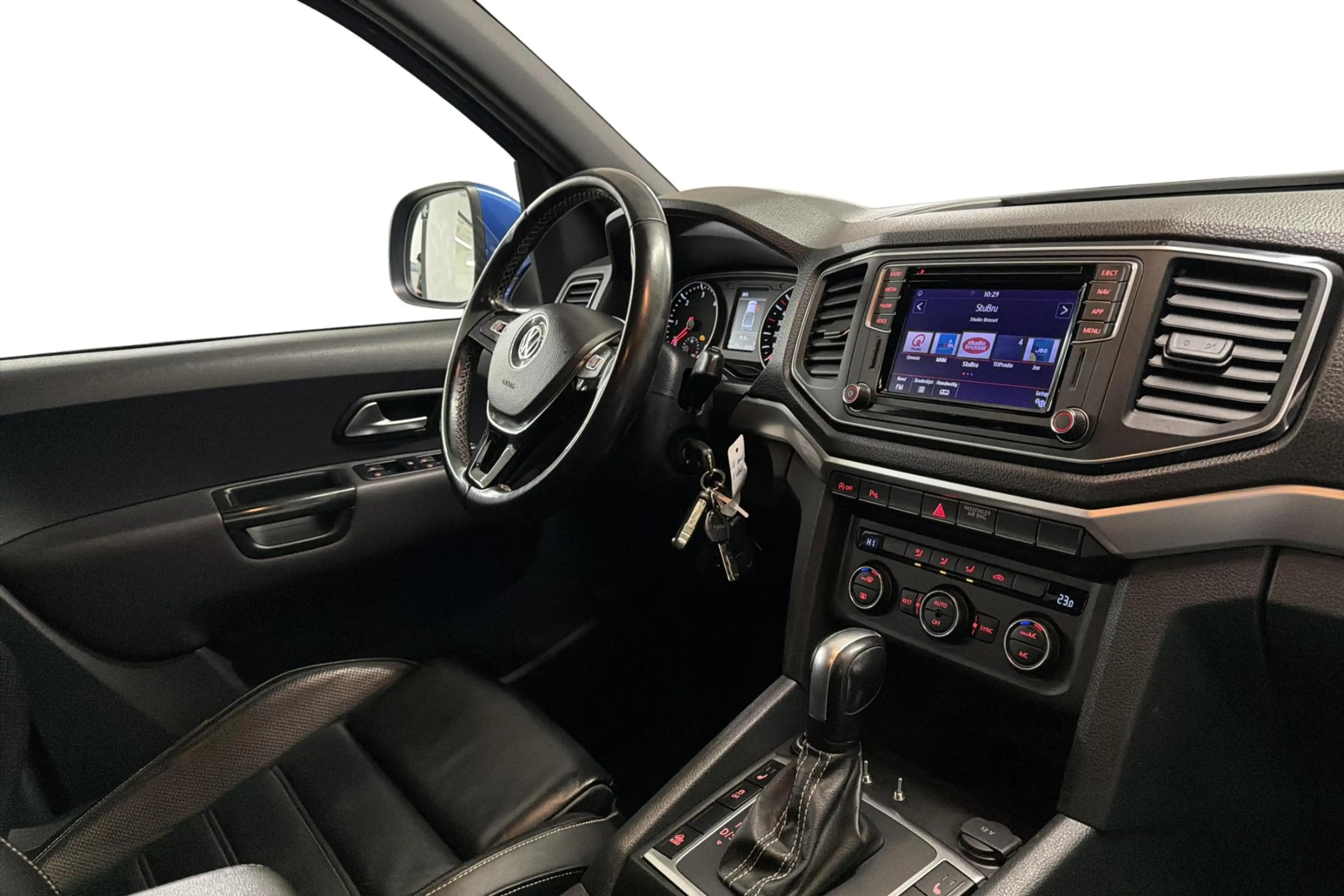Volkswagen Amarok V6 TDI 3,0l 190/258 AU8 Aventura 4X4 — photo 5