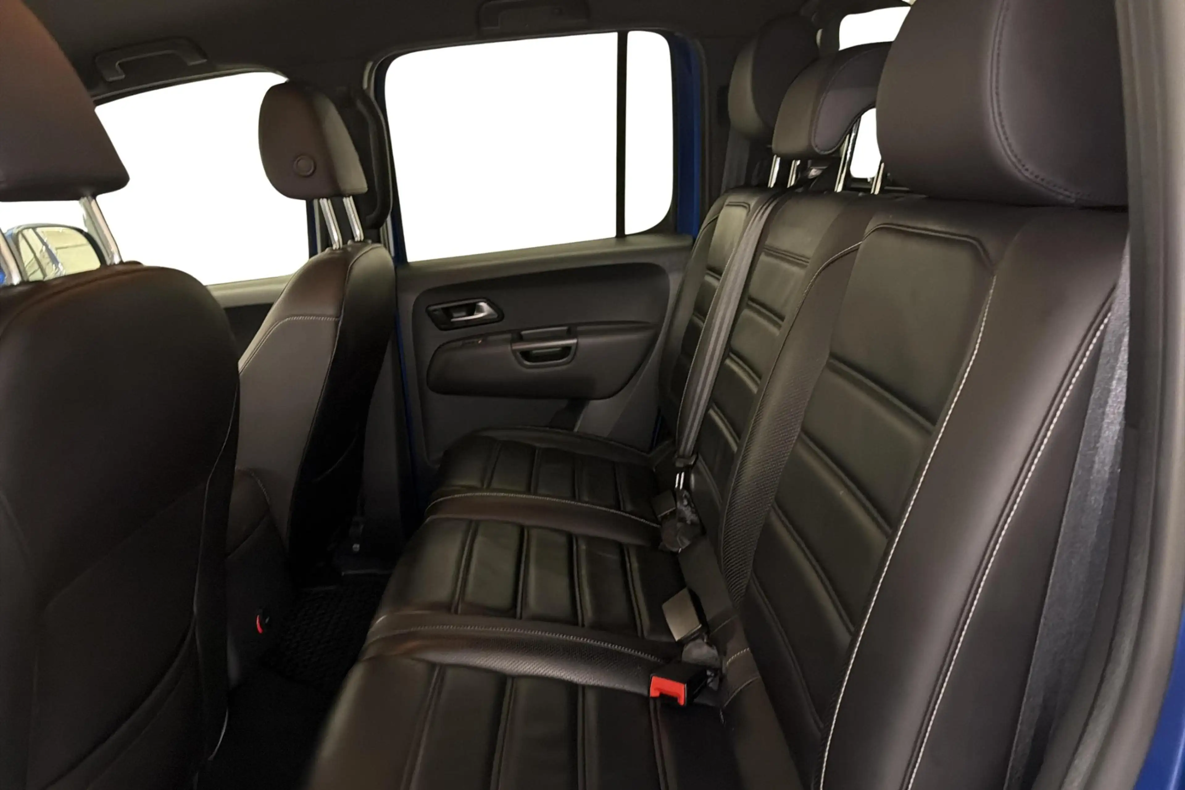 Volkswagen Amarok V6 TDI 3,0l 190/258 AU8 Aventura 4X4 — photo 7