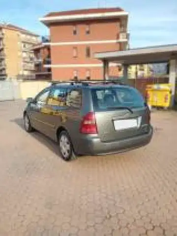 Toyota Corolla view 4