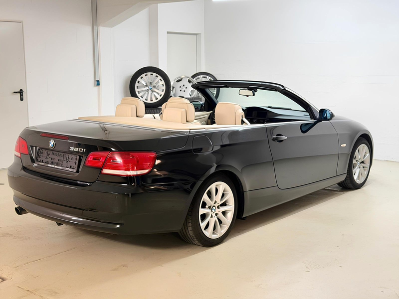 BMW 320 i Cabrio *AUT *AHK *XENON *NAVI*PDC*TEMPO — photo 12