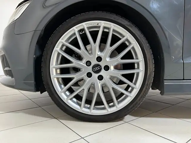 Audi A3 view 4