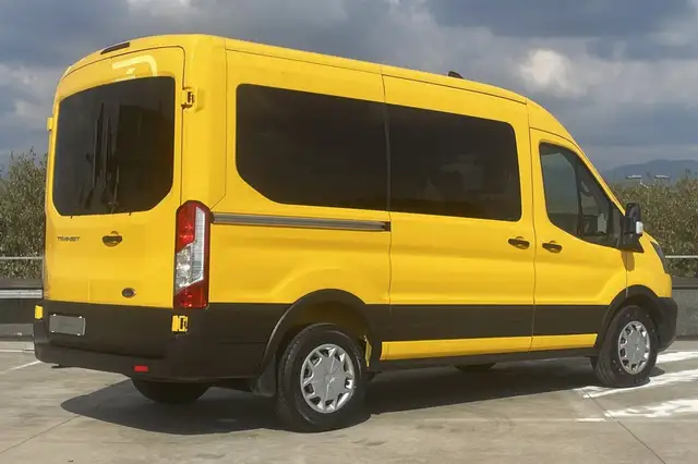 Ford Transit view 7