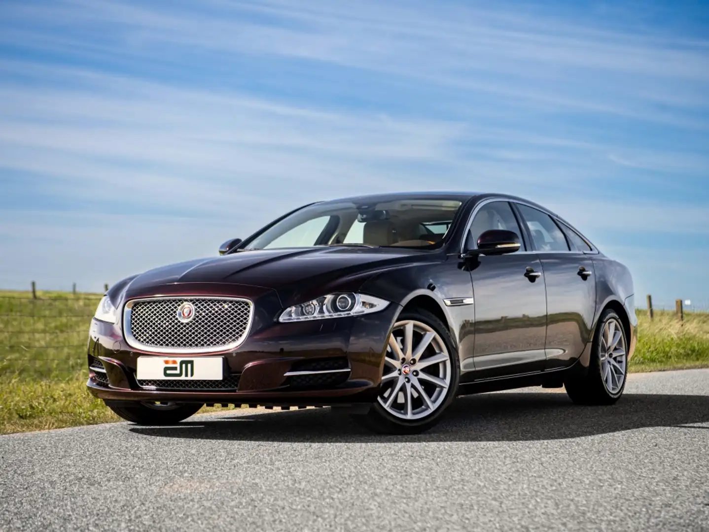 Jaguar XJ 3.0 V6 SC Portfolio Orig.NL NAP 2e eig. Zwart - 2