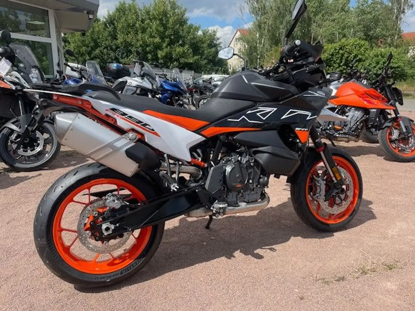 KTM 890 SMT ab 0% Finanzierung möglich Nero - 2