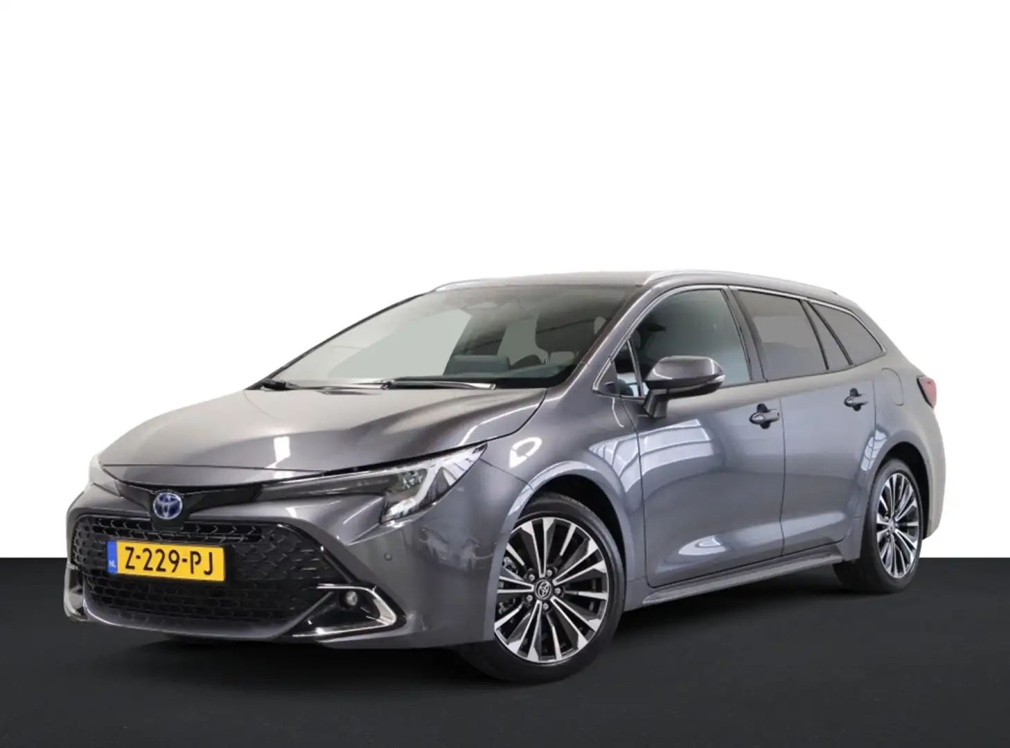 Toyota Corolla Touring Sports Hybrid 140 Dynamic Grijs - 1