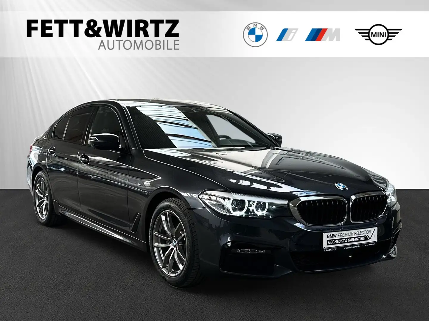 BMW 520 d xDrive M Sport|Stop&Go|DrivingAssistant|LED Grijs - 1