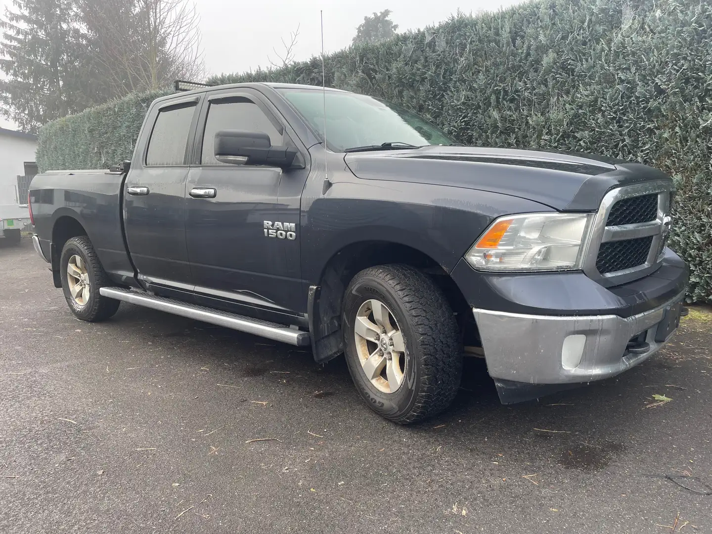Dodge RAM 4x4 CREW CAB 3,6 ltr. Braun - 1