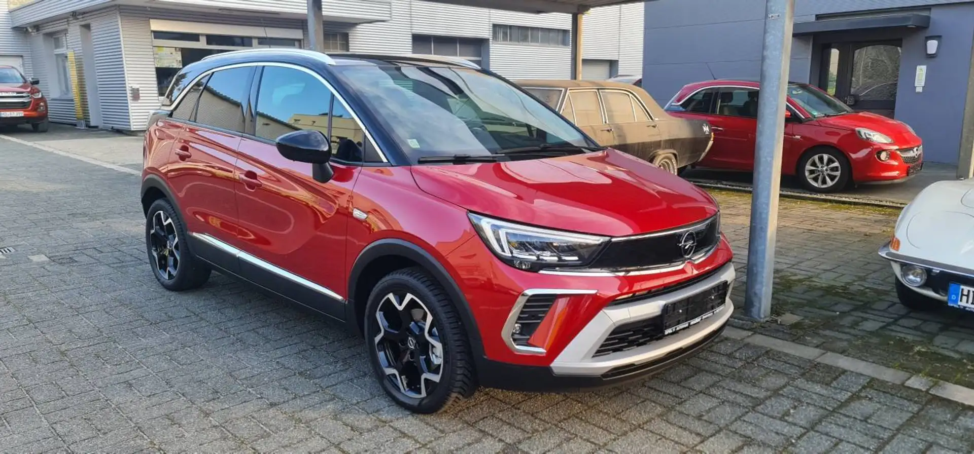 Opel CROSSL ULTIM 1.2(96KW)6G S/ Rouge - 1