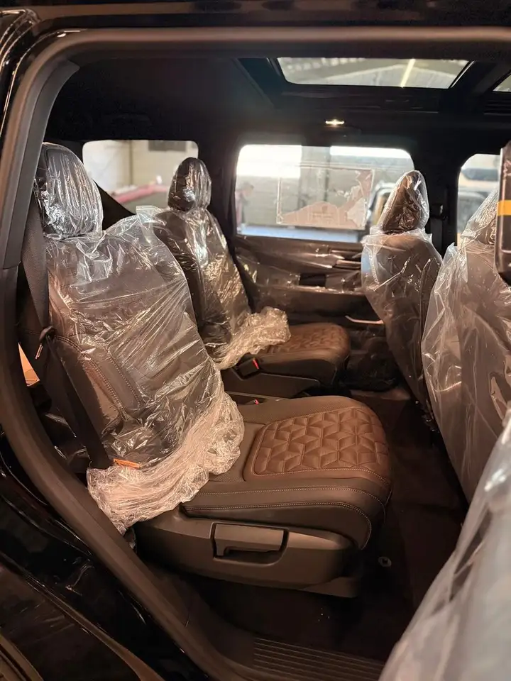 Nissan Armada PLATINUM RESERVE+7seats+V6+BiTurbo+EU 32