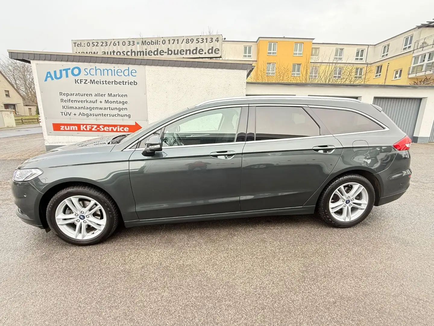 Ford Mondeo Turnier Titanium Standheizung Kamera AHK Noir - 2