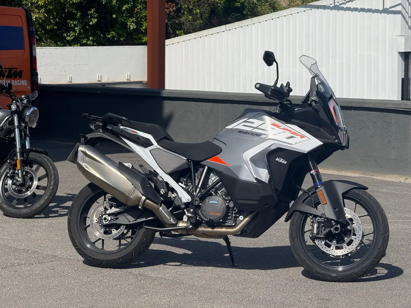 KTM Gris - 1
